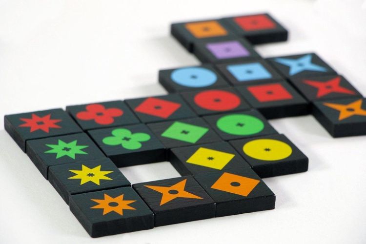 999 Games Qwirkle (999-QWI03N) - SPADT - speelgoed met advies