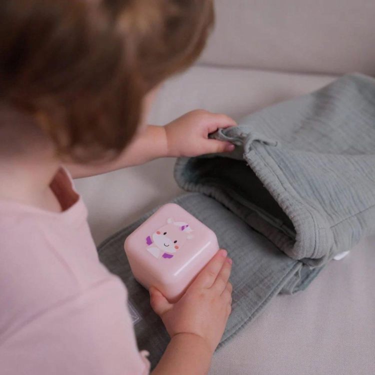 Cloud-B Cube B Nachtlampje Lily de Eenhoorn (CLB-CUBEB-UNI) - SPADT - speelgoed met advies