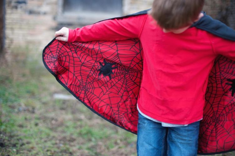 Great Pretenders Cape Baby Spider/Bat (55270) - SPADT - speelgoed met advies