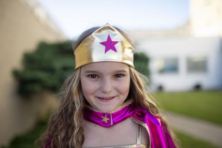 Great Pretenders Superhero Star Dress/Cape/Headpice (67925) - SPADT - speelgoed met advies