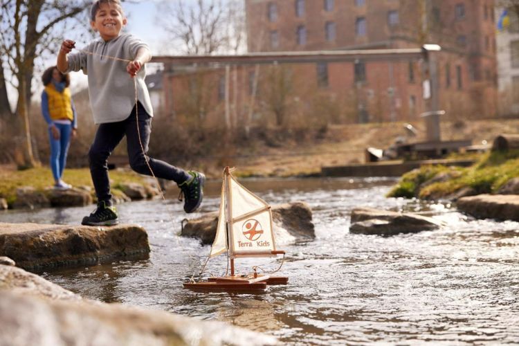 Haba Terra Kids Catamaran (306315) - SPADT - speelgoed met advies