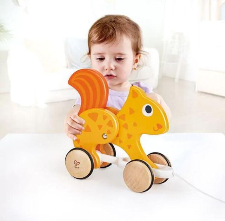 Hape Trekdier Eekhoorn (E0917) - SPADT - speelgoed met advies