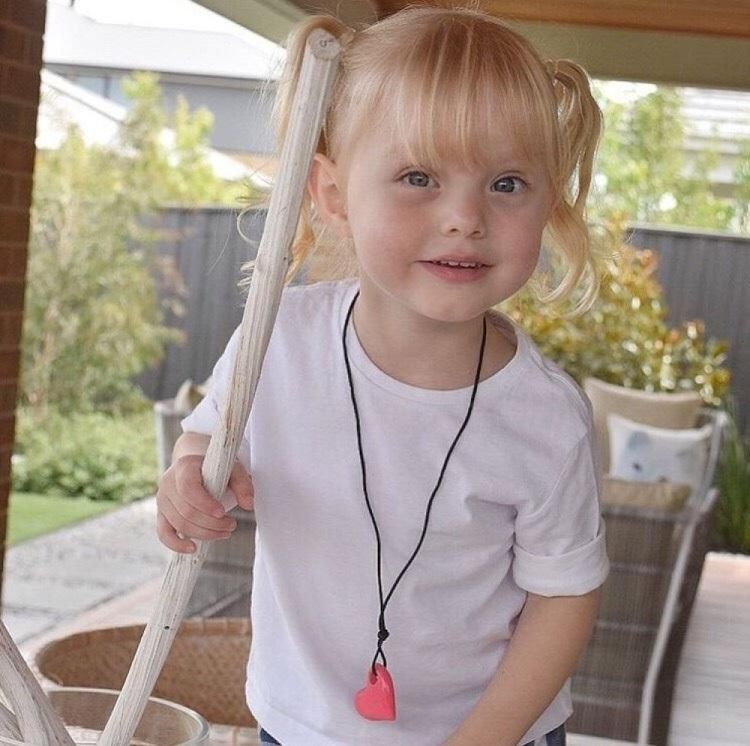 Jellystone Designs Kauwketting Hart Pink (JS-HWP) - SPADT - speelgoed met advies