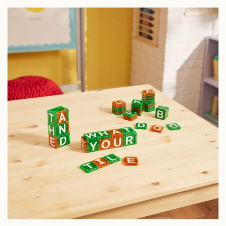 Magna-Tiles Magna-Tiles Learn Letters (254056LL) - SPADT - speelgoed met advies
