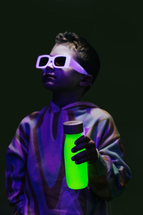 Petit Boum Sensorische Fles Geel Fluo (PBFFLUOY) - SPADT - speelgoed met advies