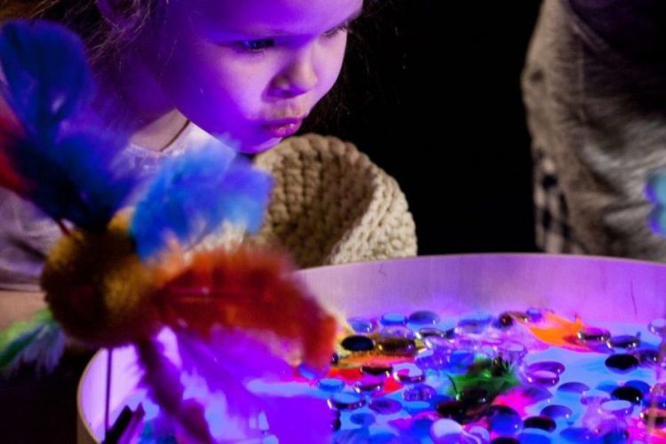 JonEly Ronde Lichttafel JonEly (110236) - SPADT - speelgoed met advies