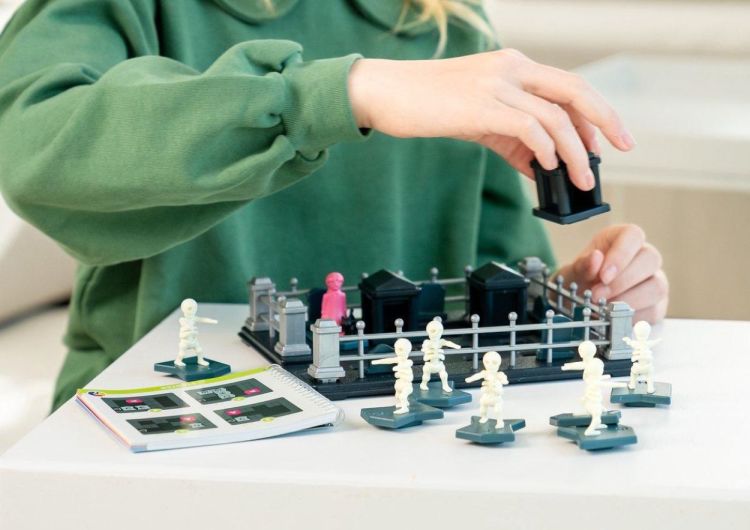 SmartGames Graveyard Shift (SG108) - SPADT - speelgoed met advies